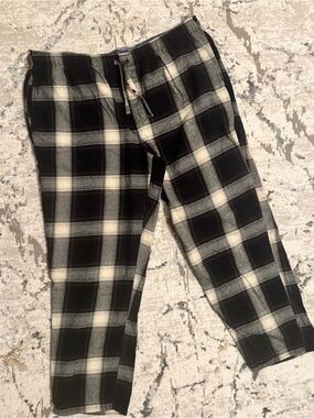 Black & White Plaid Men's Eddie Bauer Lounge Pants- XL
